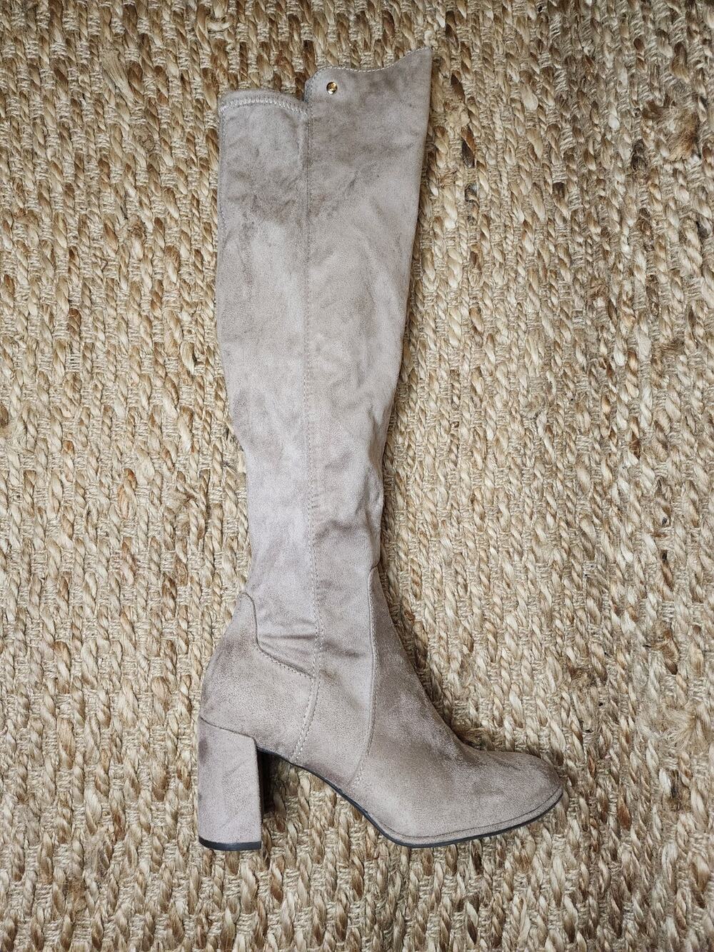 Liz Claiborne Leyla Over The Knee Suede Chunky Heel Taupe Boots Size 8M
